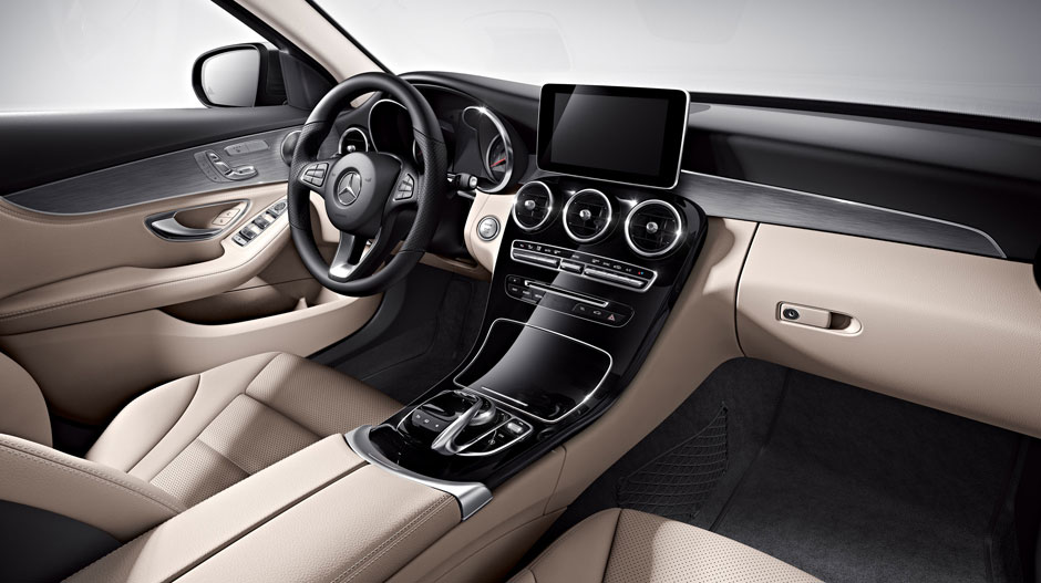 Mercedes Benz 2015 C CLASS SEDAN GALLERY 019 GOI D
