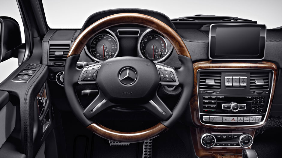 Mercedes Benz 2015 G CLASS SUV GALLERY 016 GOI D