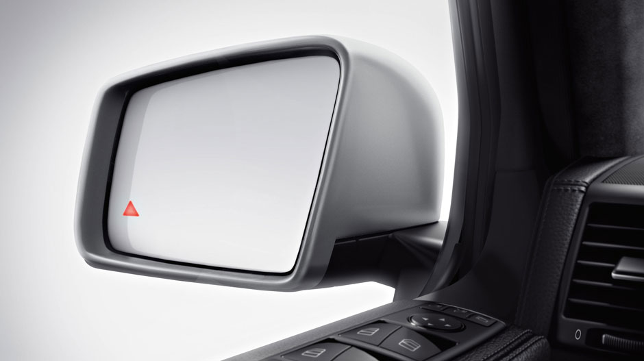 Mercedes Benz 2015 G CLASS SUV GALLERY 017 GOI D