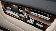 16-way power front seats with pneumatic lumbar support