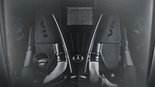 4.6L twin-turbo V-8 engine