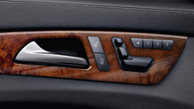 Power front seats with memory