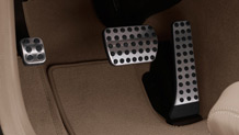 Brushed aluminum pedals
