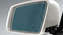 Auto-dimming mirrors