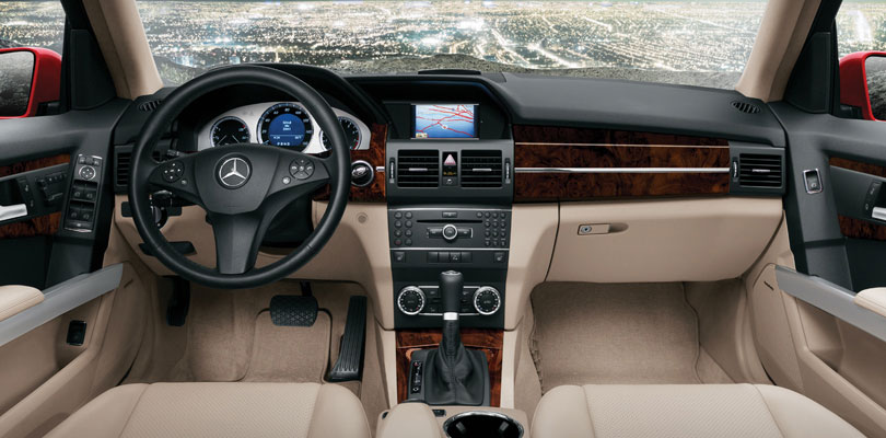 2012 Mercedes-Benz GLK350 interior