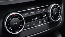Dual-zone climate control w/ dust and charcoal filters
