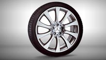 2012-S-Class-Sedan-081_MT.jpg