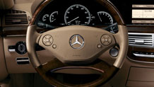 Wood/leather steering wheel