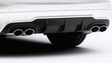 2013-C-Class-C63-AMG-Sedan-007_MT.jpg