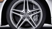 2013-C-Class-C63-AMG-Sedan-018_MT.jpg