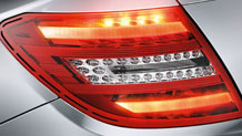 2013-C-Class-C63-AMG-Sedan-042_MT.jpg