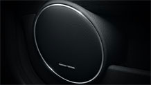 2013-C-Class-C63-AMG-Sedan-069_MT.jpg