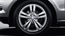 2013-M-Class-ML350-003_MT.jpg