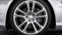 2013-SL-Class-SL550-Coupe-023_MT.jpg