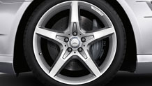 2013-SL-Class-SL550-Coupe-024_MT.jpg