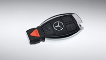 2013-SL-Class-SL550-Coupe-054_MT.jpg