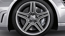 2013-SL-Class-SL63-AMG-Roadster-024_MT.jpg