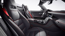 2013-SLS-GT-AMG-Roadster-044_MT.jpg