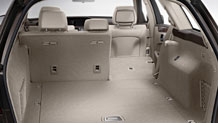 2014-E-CLASS-WAGON-064_MT.jpg