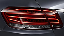 2014-E-CLASS-E250BT-E350-E400-E550-SEDAN-013_MT.jpg