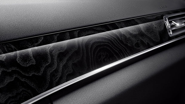 Mercedes brown ash wood trim