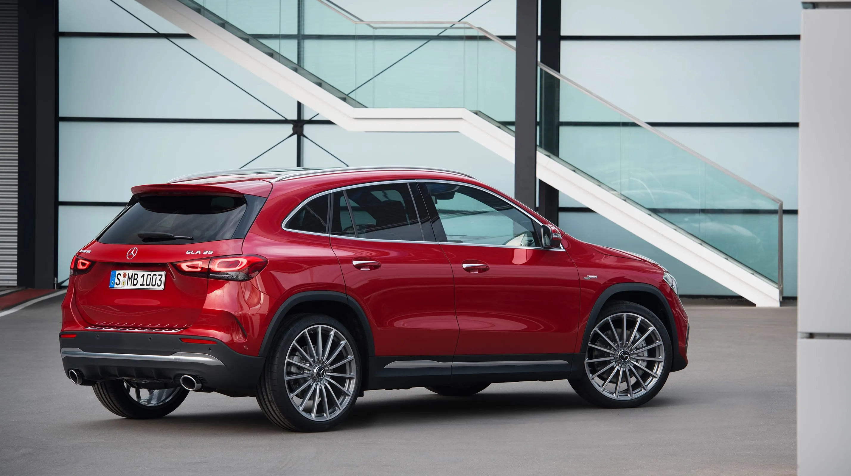 21 Gla 35 Future Vehicles Mercedes Benz Usa