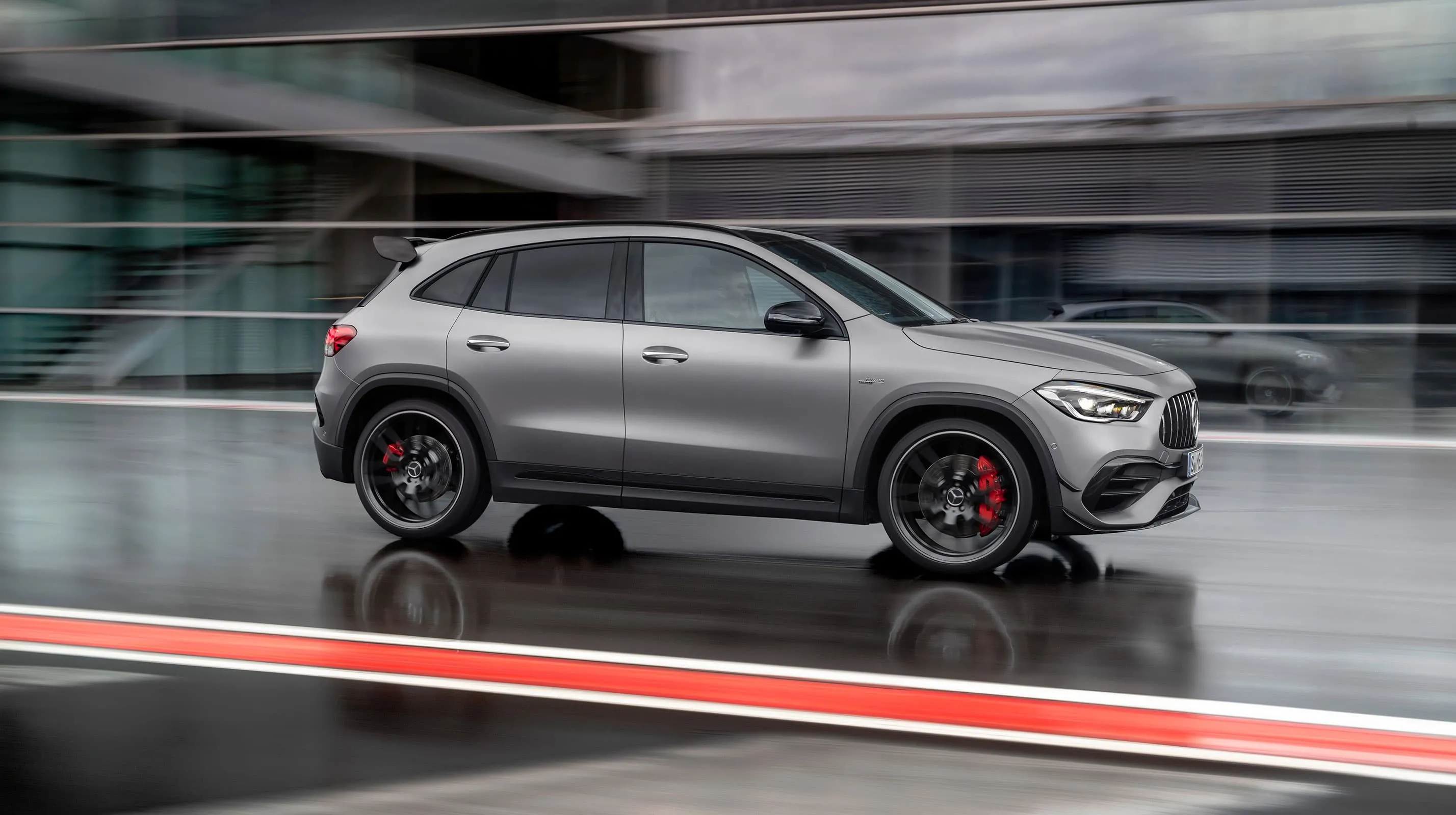 21 Mercedes Amg Gla 45 Suv Future Vehicles Mercedes Benz Usa