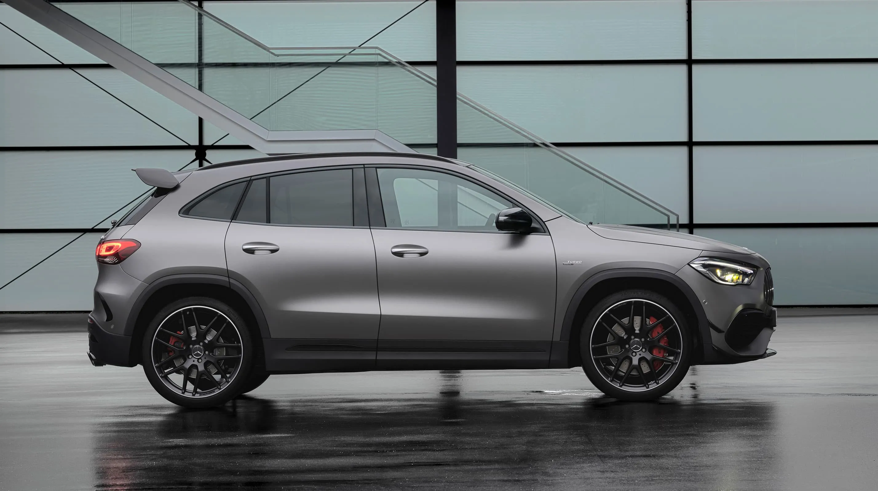 21 Mercedes Amg Gla 45 Suv Future Vehicles Mercedes Benz Usa