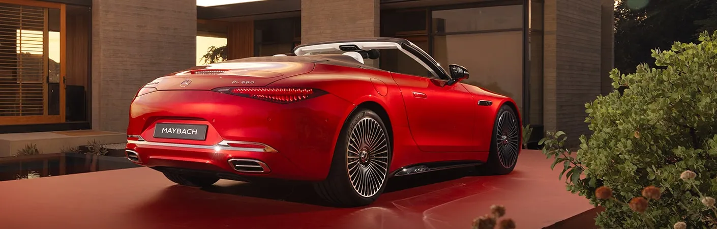 2025-MAYBACH-SL-ROADSTER-FMG-004-1UP-DR.jpg