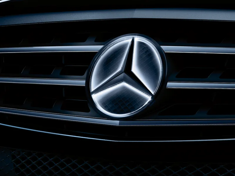 Gloss Black Mercedes star emblem - NOT FOR MODELS WITH DISTRONIC