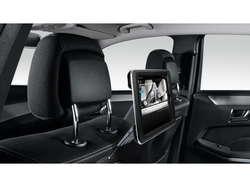 Mercedes ipad on sale docking station