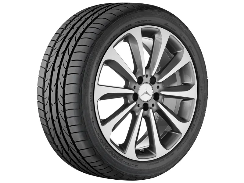 10-spoke wheel, 48.3 cm (19-inch), high-sheen c300c