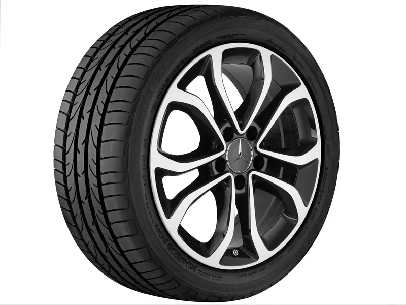 5-twin-spoke wheel, 43.2 cm (17 inch), high-sheen c300c