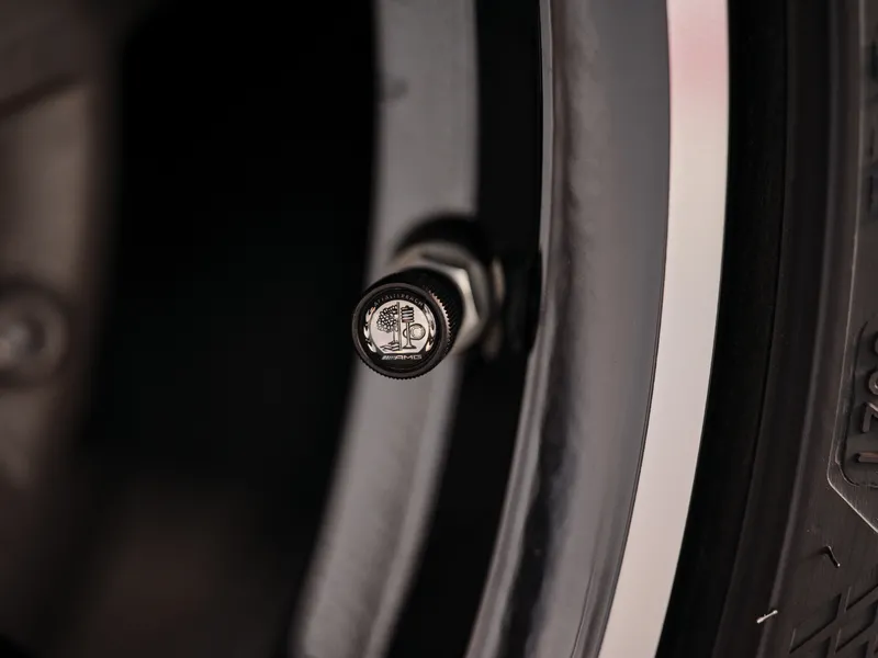 AMG valve caps, with Affalterbach badge gls600z4
