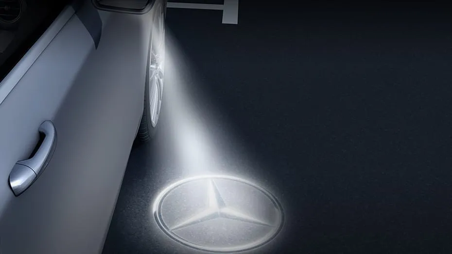 Mercedes-Benz 2019 GLA250 SUV 136