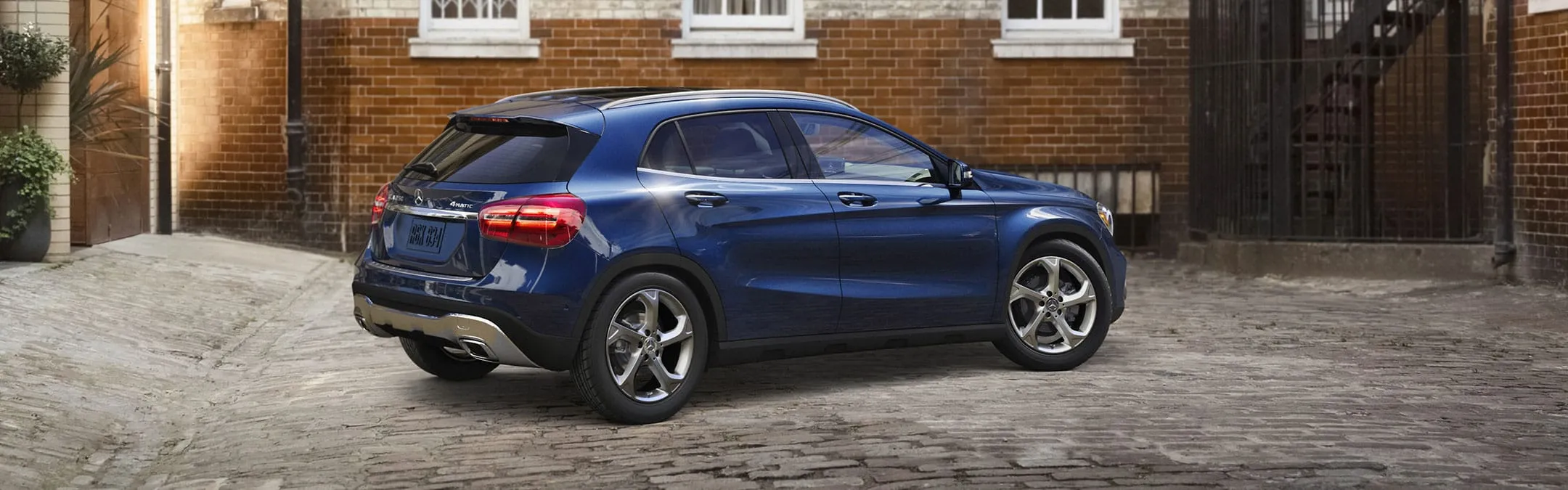 2019 GLA SUV Performance