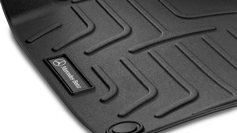 Floor mat trays