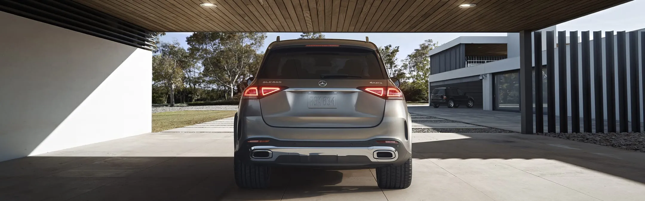 2020 GLE SUV Performance