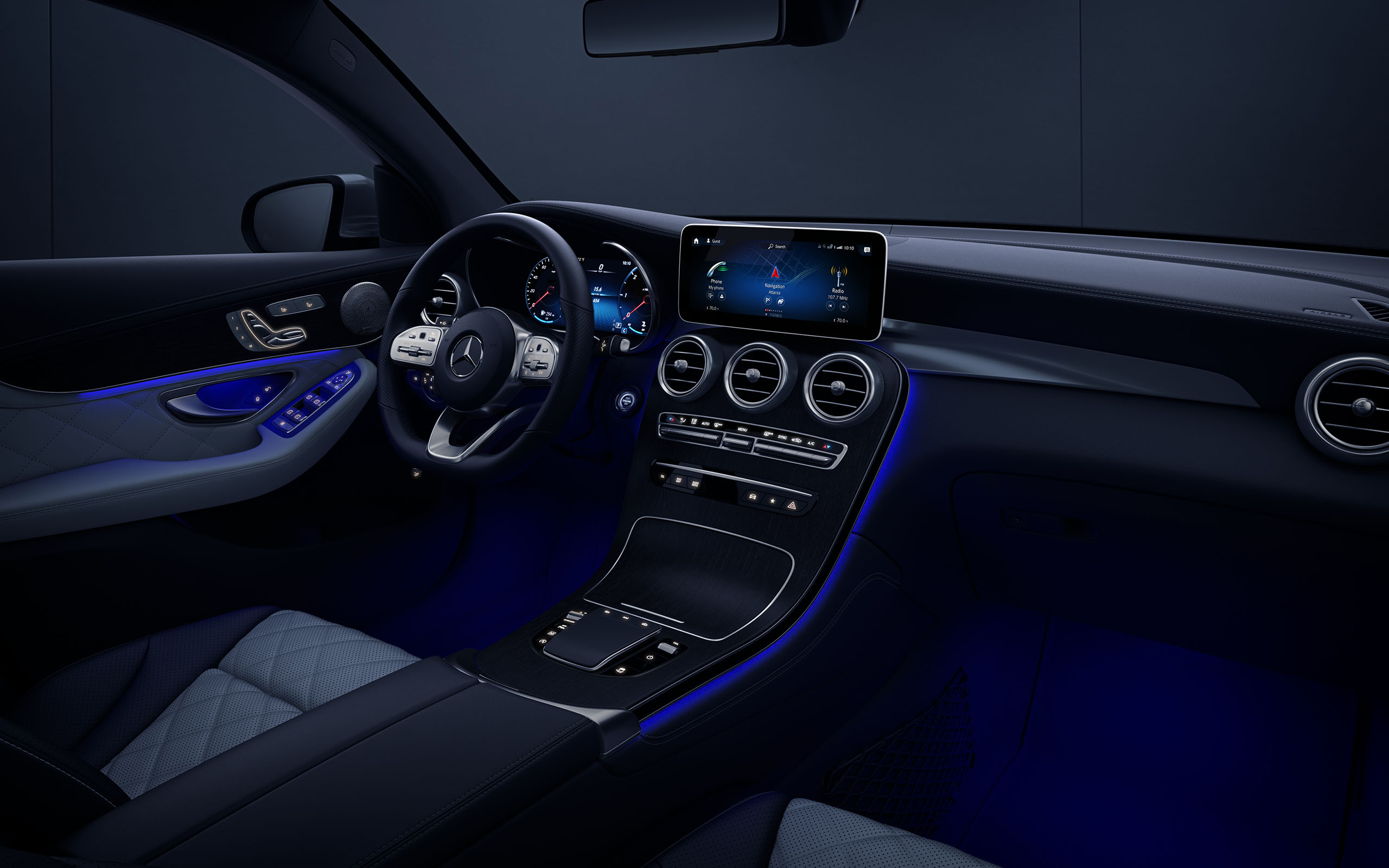 The Mid Size Glc Coupe Mercedes Benz Usa