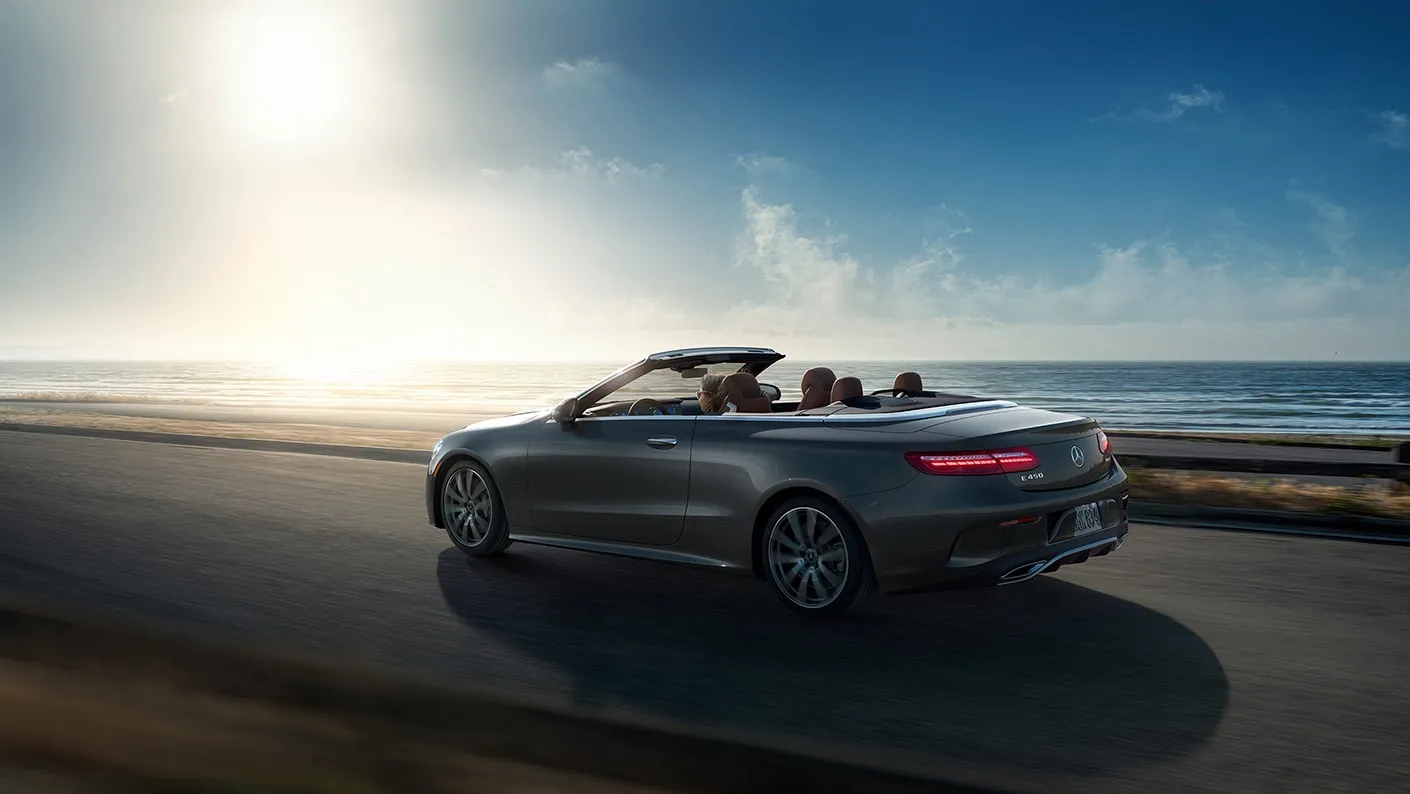 Descripción del Mercedes-Benz Clase E Cabriolet 2023 en Los Ángeles