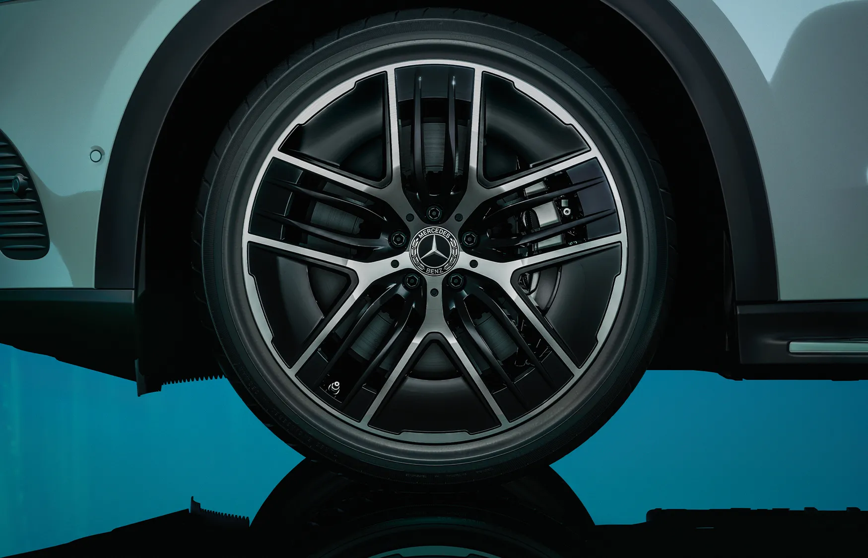 2023 Mercedes-Benz EQE wheel view