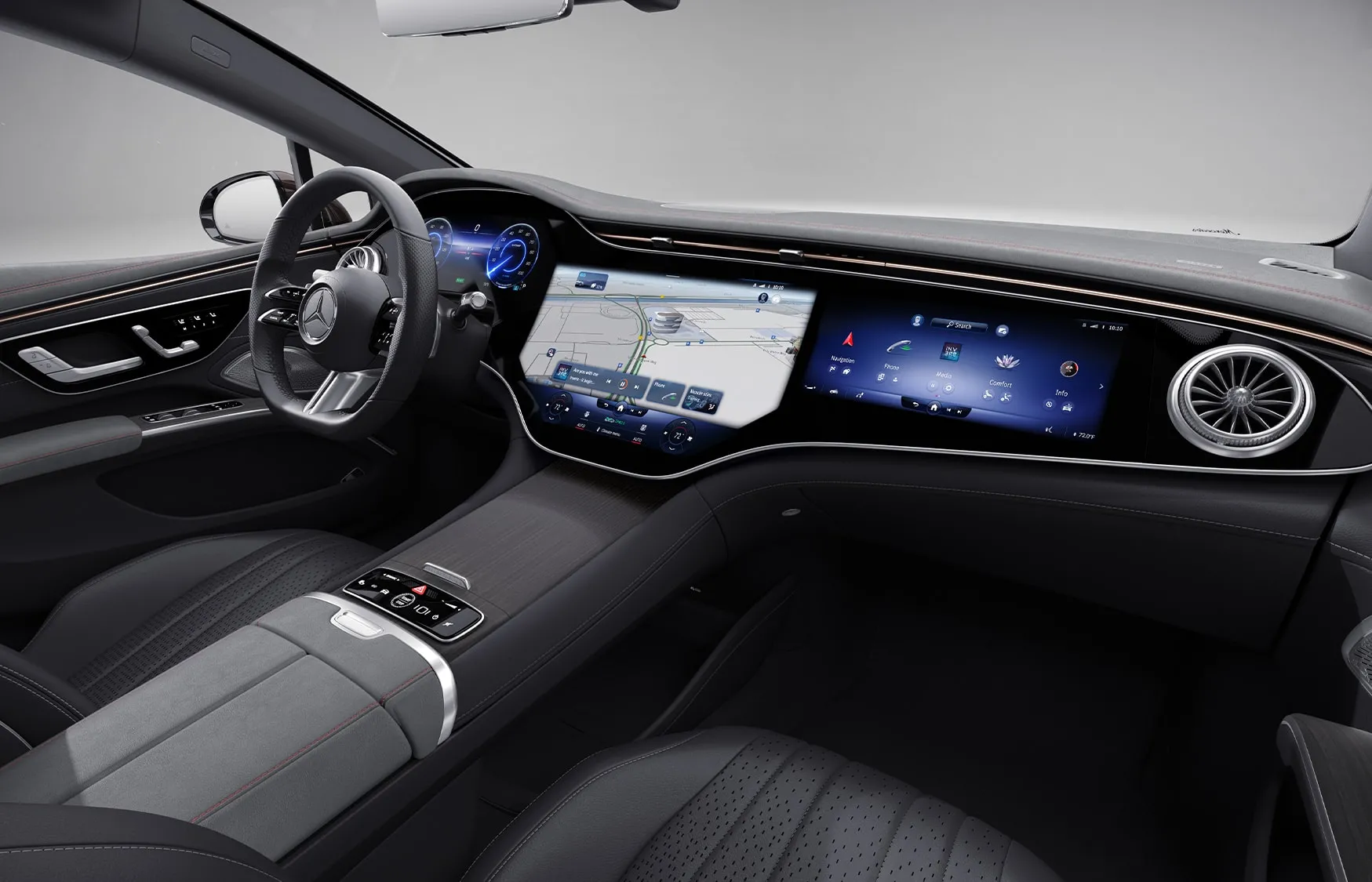 Presentación del Mercedes-EQ EQS Sedán 2023 en Los Ángeles