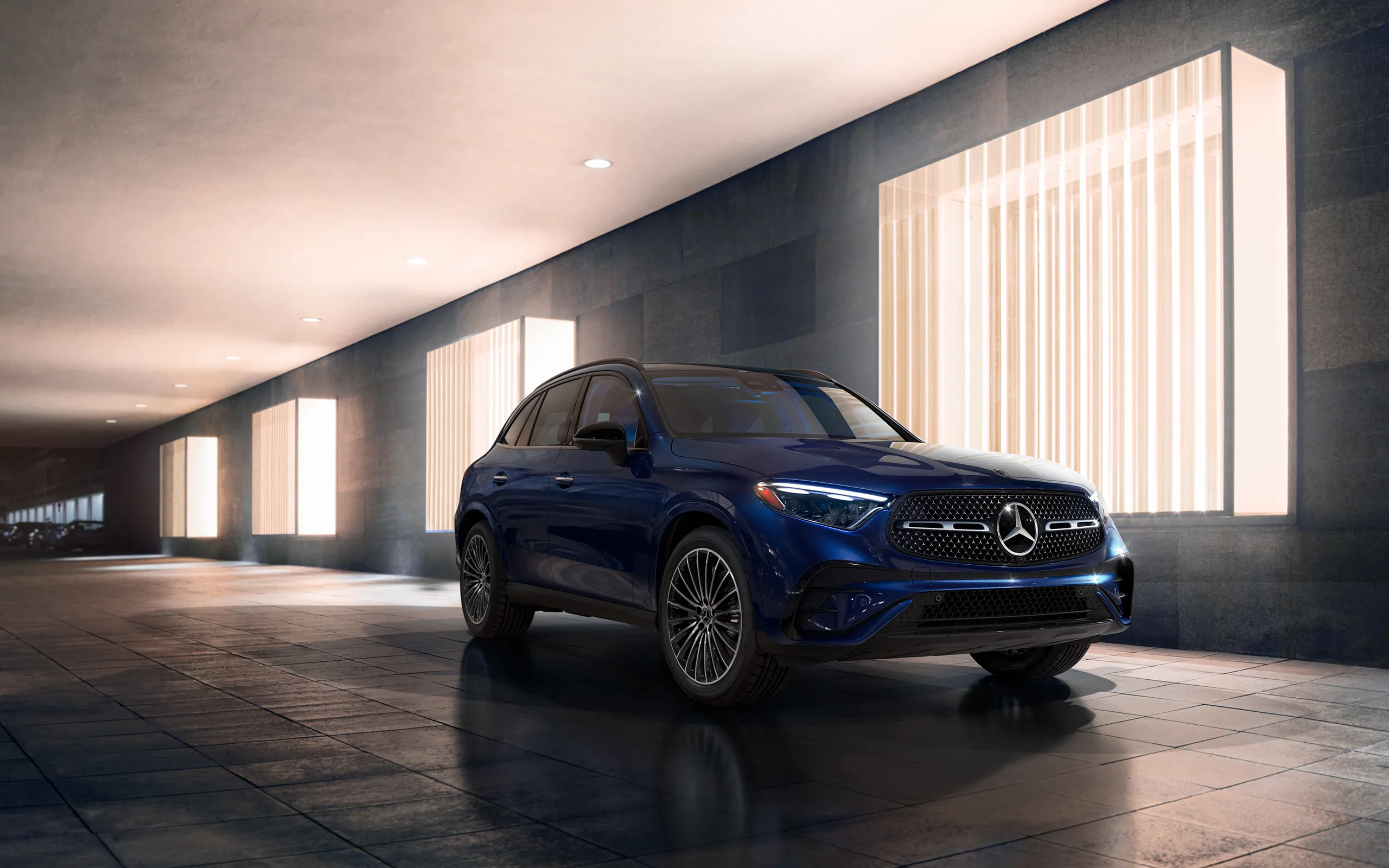 The Mid-Size GLC SUV | Mercedes-Benz USA