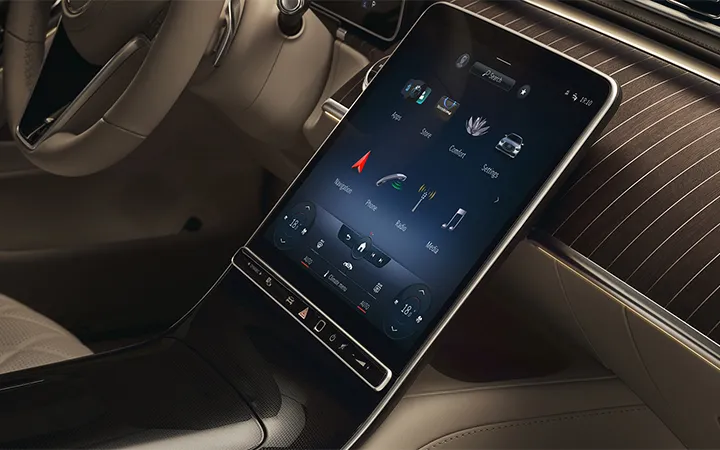 2023 S-Sedan Innovation