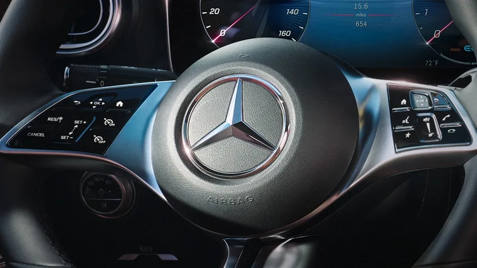 2024 C 300W Sedan MercedesBenz USA