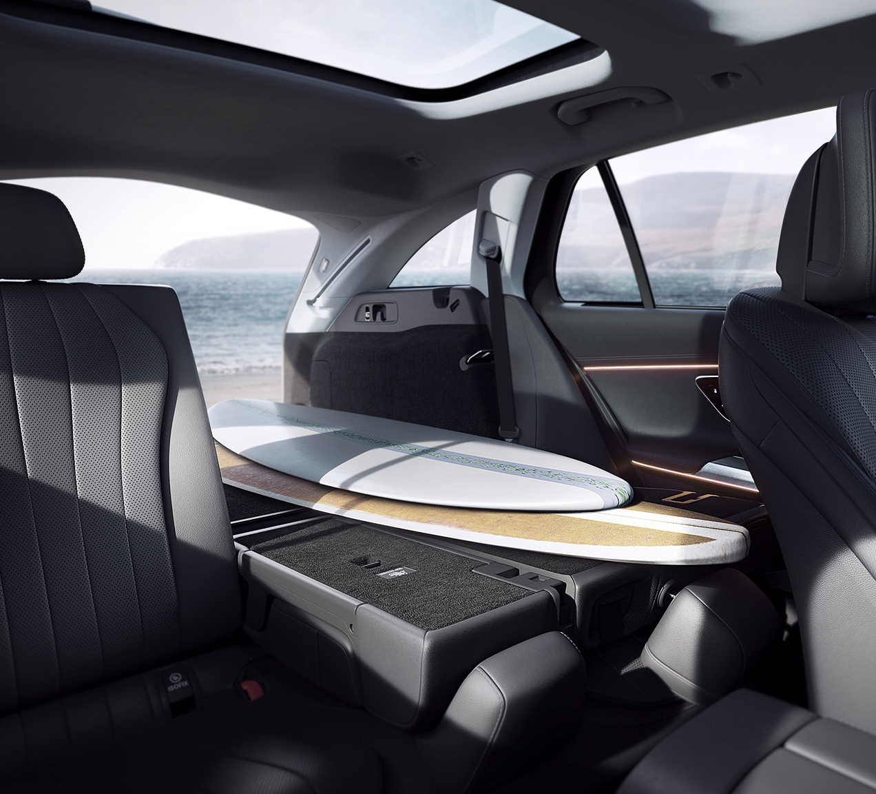 Flexible rear cabin