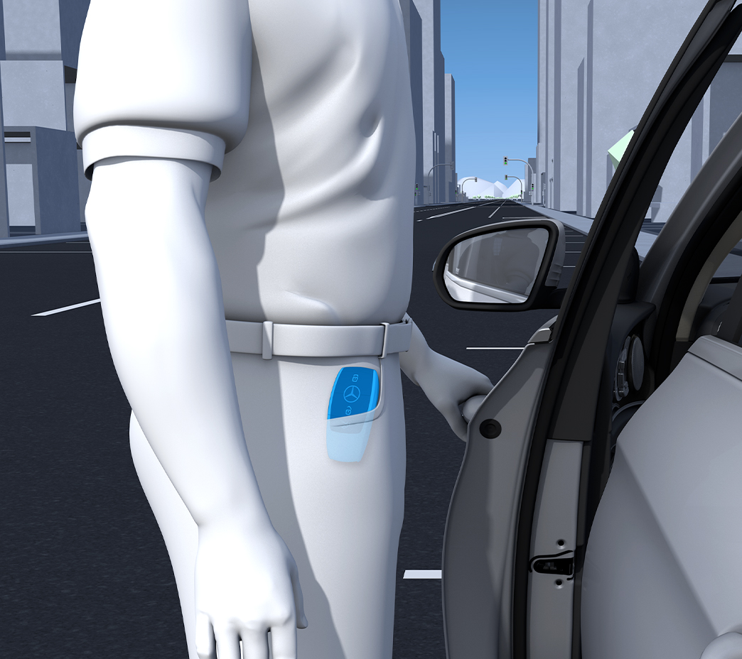 The legendary "bank vault" feel of its door latches is a beloved G tradition. KEYLESS-GO®, pioneered in the industry by Mercedes-Benz, adds the modern convenience of touch-and-go locking.