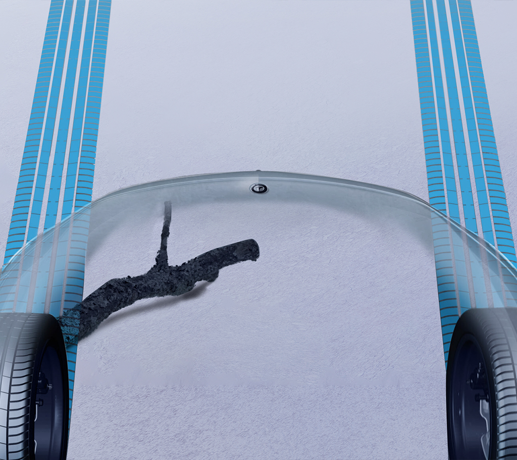 The innovative OFFROAD COCKPIT can display key off-roading parameters and settings on the central screen. Its virtual "Transparent Hood" can help you see the terrain you're crawling over.