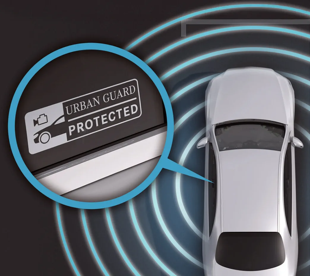 GUARD 360°® is like a virtual watchdog when you're away from your parked GLC. If it senses that your car gets bumped, it can even take photos with the car's available exterior cameras.