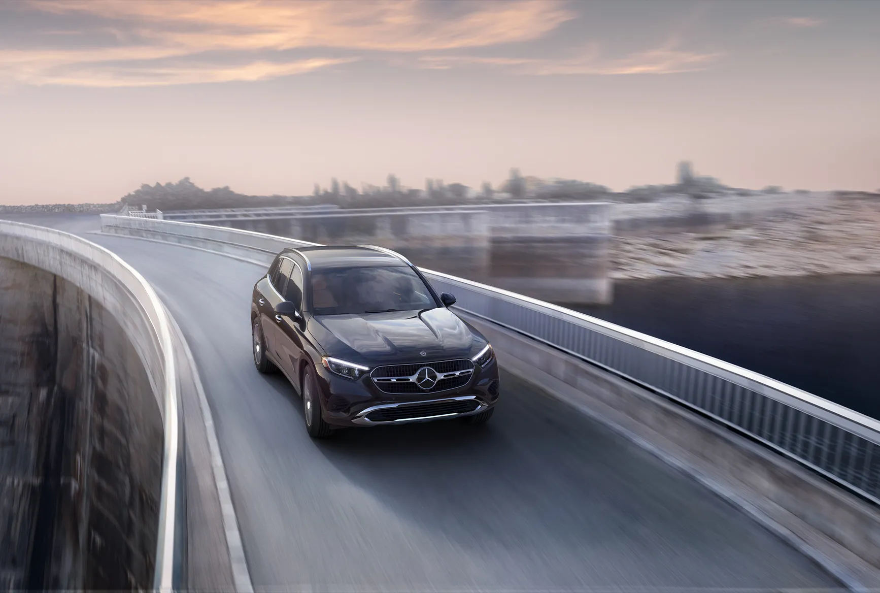 Mercedes-Benz GLC 4MATIC SUV performance